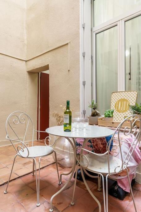 エクス＝アン＝プロヴァンスDuplex En Plein Centre Historique Aix En Provenceアパートメント エクステリア 写真