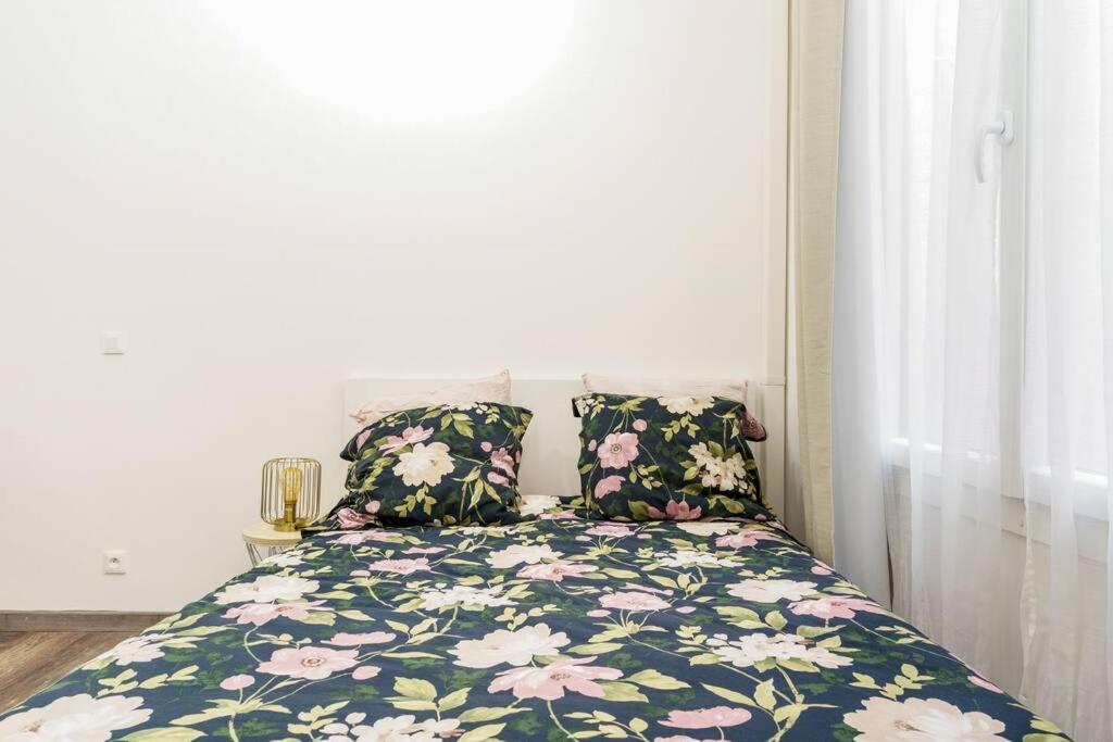 エクス＝アン＝プロヴァンスDuplex En Plein Centre Historique Aix En Provenceアパートメント エクステリア 写真